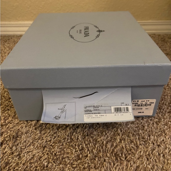 Gold Prada heels - Picture 5 of 7